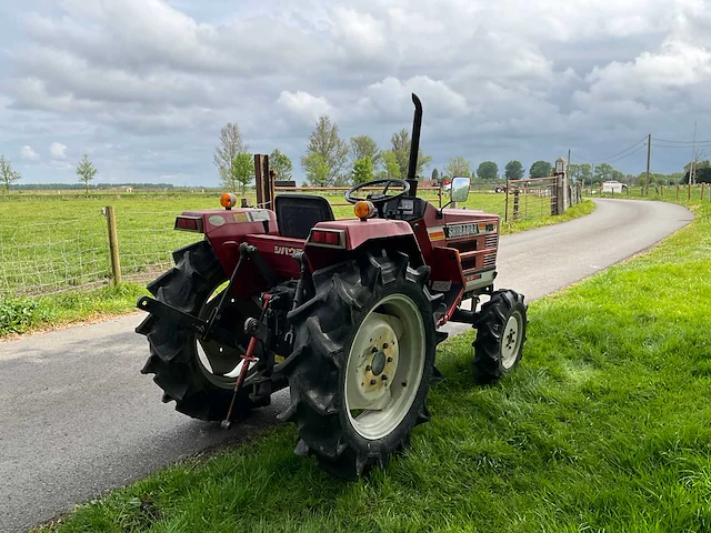 Shibaura p21f minitractor - afbeelding 18 van  22