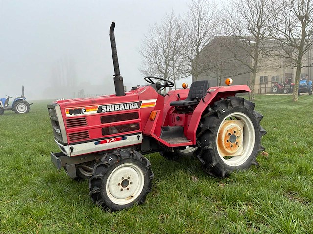 Shibaura p21f minitractor - afbeelding 1 van  14