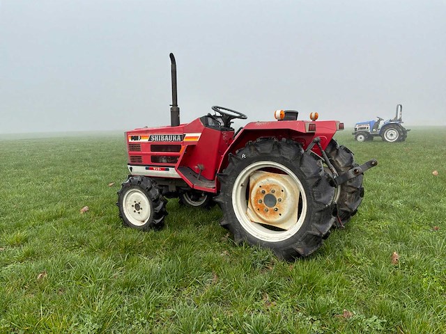 Shibaura p21f minitractor - afbeelding 8 van  14