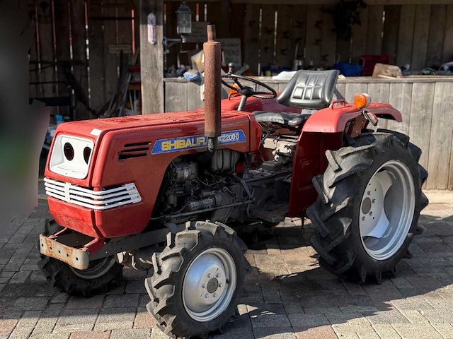 Shibaura sd2200-0 compacte 4x4 dieseltractor - 3-puntshef – pto - afbeelding 1 van  12