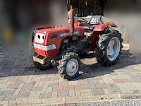 Shibaura sd2200-0 compacte 4x4 dieseltractor - 3-puntshef – pto - afbeelding 5 van  12