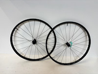 Shimano carbon wielset - afbeelding 1 van  3