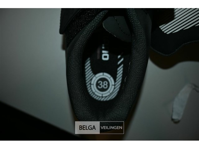 Shimano me2 fietsschoenen - afbeelding 4 van  6