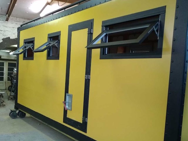 Shipping cell - afbeelding 11 van  18