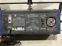 Show tec titanium 1500w dmx strobe met strobe controller-4 strobes - afbeelding 4 van  6