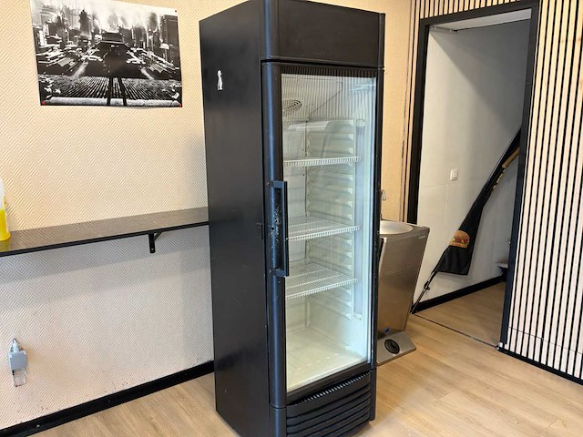 Showcase cooler kk421 koelkast - afbeelding 1 van  9