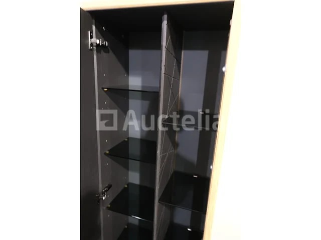 Showcase - afbeelding 5 van  6