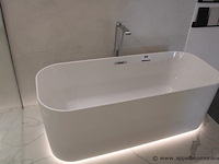 Showroom bad villeroy & boch afm 170x70cm - afbeelding 1 van  4