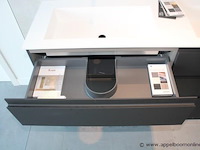 Showroom badkamermeubel vv dubbele spoelbak plus spiegelkast afm 160x47cm / 160x15cm - afbeelding 2 van  3