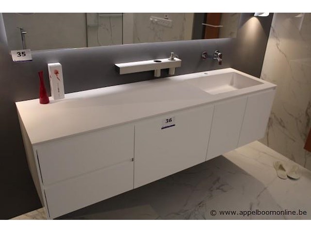 Showroom badkamermeubel vv enkele spoelbak afm 192x54cm - afbeelding 1 van  4