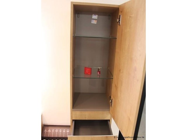 Showroom badkamermeubel vv enkele spoelbak plus kolomkast afm 140x51 / 102x35cm - afbeelding 4 van  5