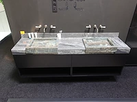 Showroom badkamermeubel - afbeelding 2 van  6