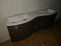 Showroom badkamermeubel - afbeelding 3 van  7