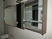 Showroom badkamermeubel - afbeelding 6 van  7