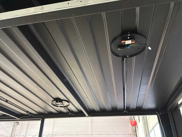 Showroom containers (2x) - afbeelding 3 van  9