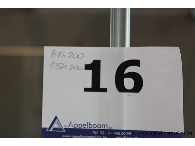 Showroom glazen douchecabine vv roldeur afm 87x200 / 137x200cm - afbeelding 3 van  3