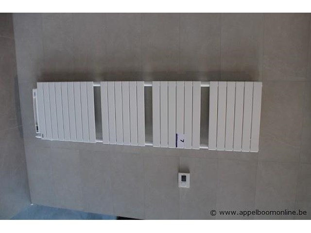 Showroom handdoekdroger - afbeelding 1 van  1