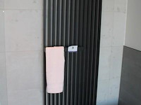 Showroom handdoekdroger - afbeelding 1 van  1