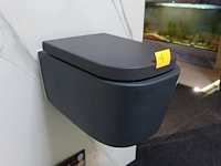 Showroom hangtoilet galassia italy - afbeelding 2 van  6