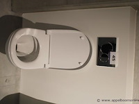 Showroom hangtoilet villeroy & boch - afbeelding 1 van  2