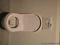 Showroom hangtoilet villeroy & boch - afbeelding 1 van  2
