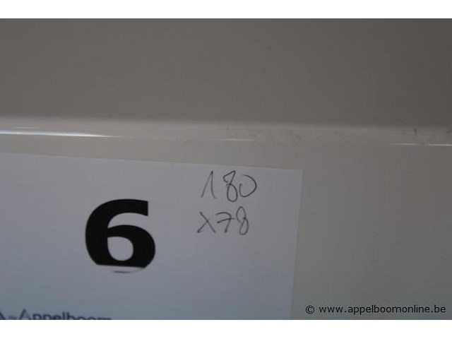 Showroom inbouwbad villeroy & boch afm 180x78cm - afbeelding 3 van  3