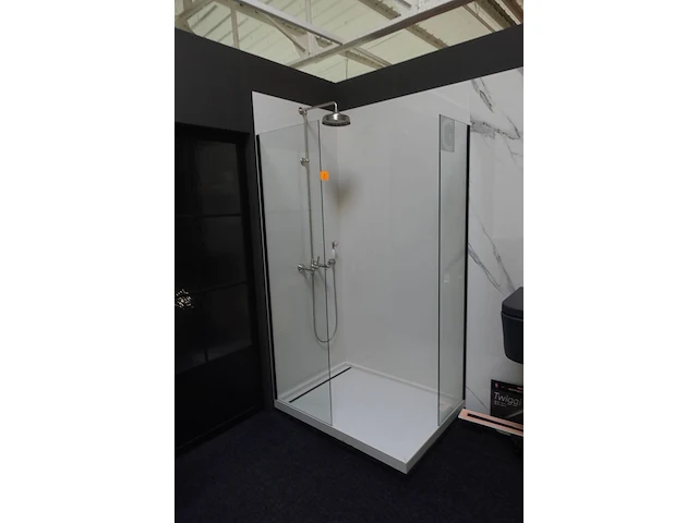 Showroom inloopdouche - afbeelding 1 van  6
