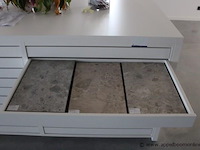 Showroom meubel - afbeelding 2 van  2