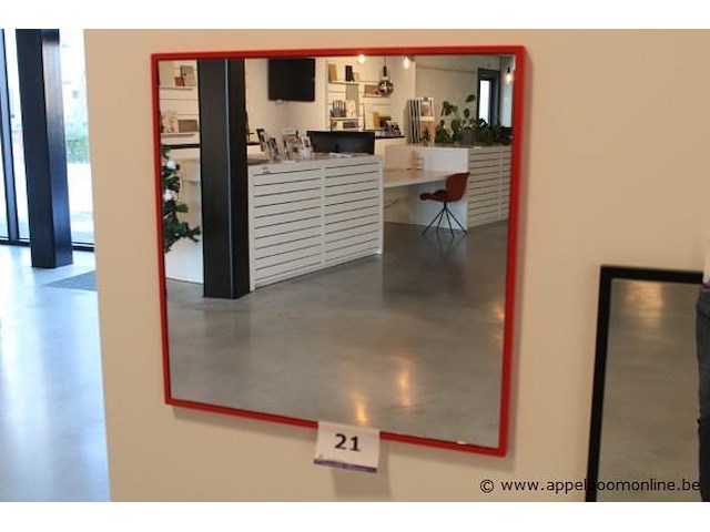 Showroom wandspiegel afm 60x60cm - afbeelding 1 van  1