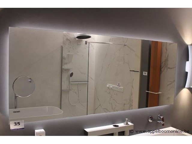 Showroom wandspiegel vv verlichting afm 190x75cm - afbeelding 1 van  1