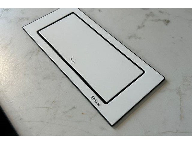 Showroomkeuken met eiland en toestellen - afbeelding 15 van  41