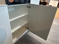 Showroomkeuken met eiland en toestellen - afbeelding 25 van  41