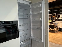 Showroomkeuken met eiland en toestellen - afbeelding 30 van  41