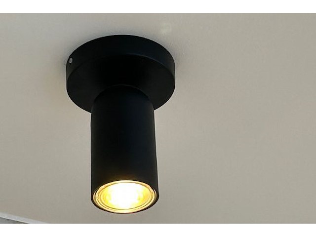 Showroomkeuken met eiland en toestellen - afbeelding 38 van  41