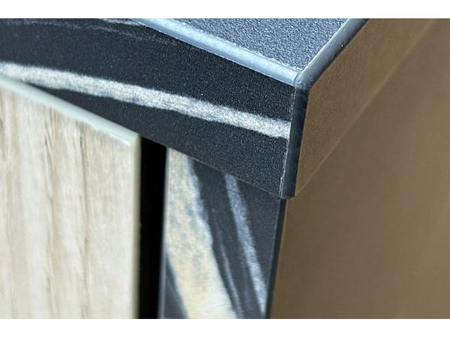 Showroomkeuken met eiland en toestellen - afbeelding 14 van  43