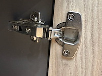 Showroomkeuken met eiland en toestellen - afbeelding 23 van  43