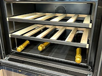 Showroomkeuken met eiland en toestellen - afbeelding 33 van  43