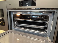 Showroomkeuken met eiland en toestellen - afbeelding 37 van  43