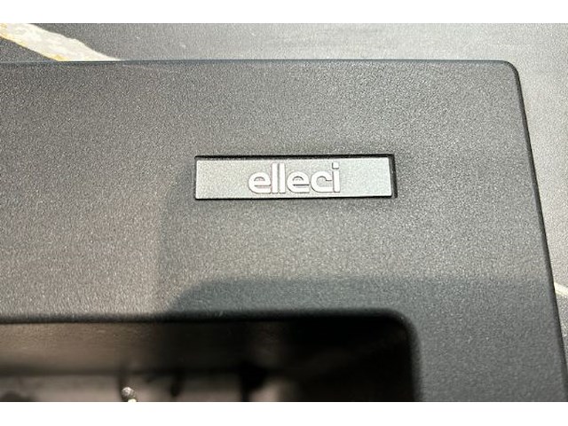 Showroomkeuken met eiland en toestellen - afbeelding 43 van  43