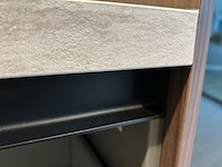 Showroomkeuken met eiland en toestellen - afbeelding 18 van  28