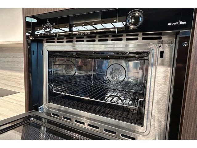 Showroomkeuken met eiland en toestellen - afbeelding 24 van  28