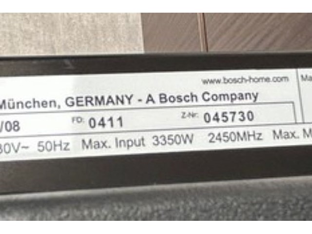 Showroomkeuken met eiland en toestellen - afbeelding 25 van  28