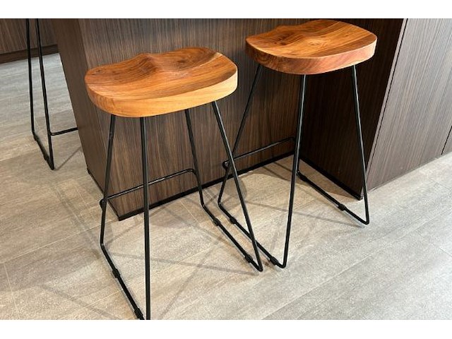 Showroomkeuken met eiland en toestellen - afbeelding 8 van  28