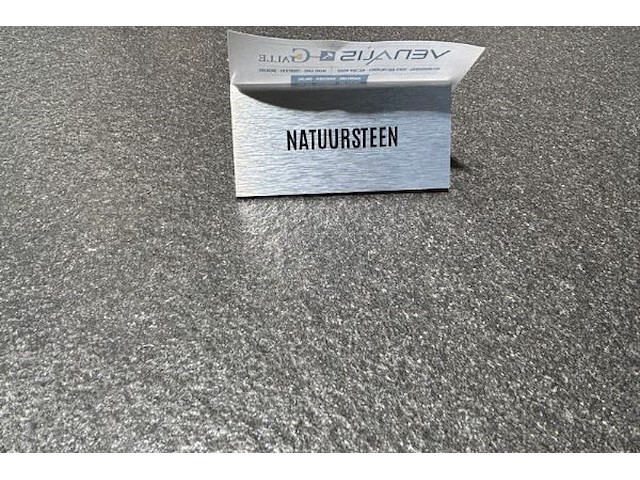 Showroomkeuken met eiland en toestellen - afbeelding 4 van  27