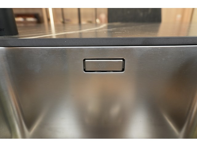 Showroomkeuken met keukeneiland, incl. miele/novy-toestellen - afbeelding 5 van  29