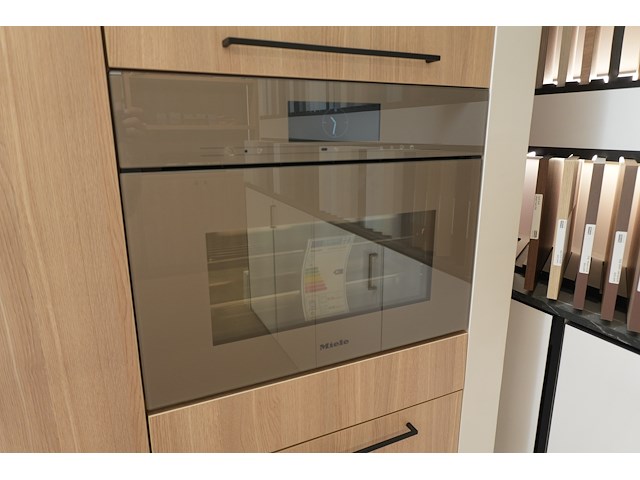 Showroomkeuken met keukeneiland, incl. miele/novy-toestellen - afbeelding 14 van  29