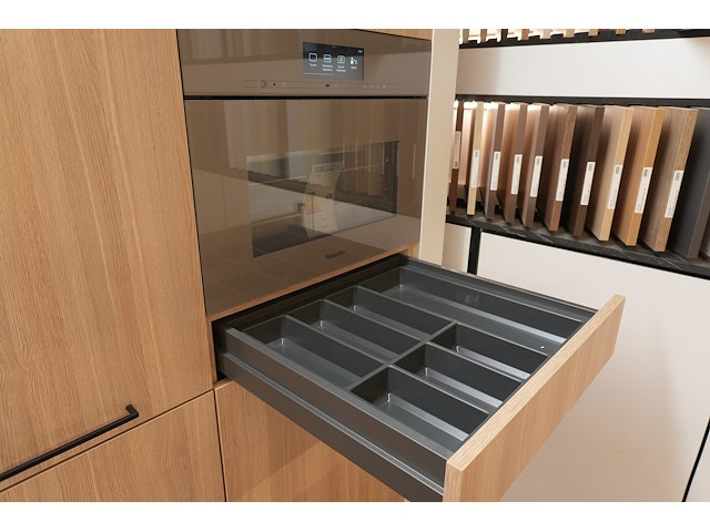 Showroomkeuken met keukeneiland, incl. miele/novy-toestellen - afbeelding 21 van  29