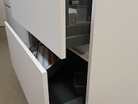Showroomkeuken met keukeneiland, incl. miele/novy-toestellen - afbeelding 26 van  29