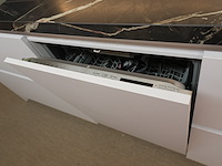Showroomkeuken met keukeneiland, incl. miele/novy-toestellen - afbeelding 27 van  29