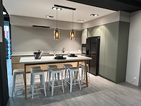 Showroomkeuken met toestellen